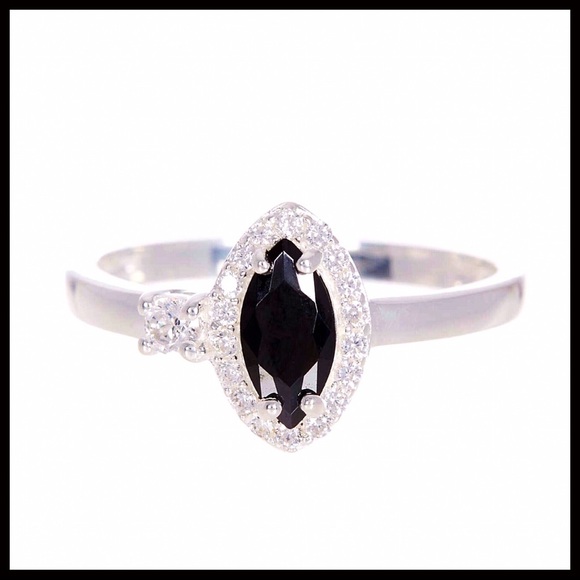 BLACK CZ DIAMOND PAVE COCKTAIL STATEMENT RING - Picture 8 of 8